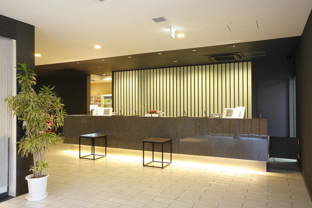 名铁赤塔半田市站前酒店 3* 半田
